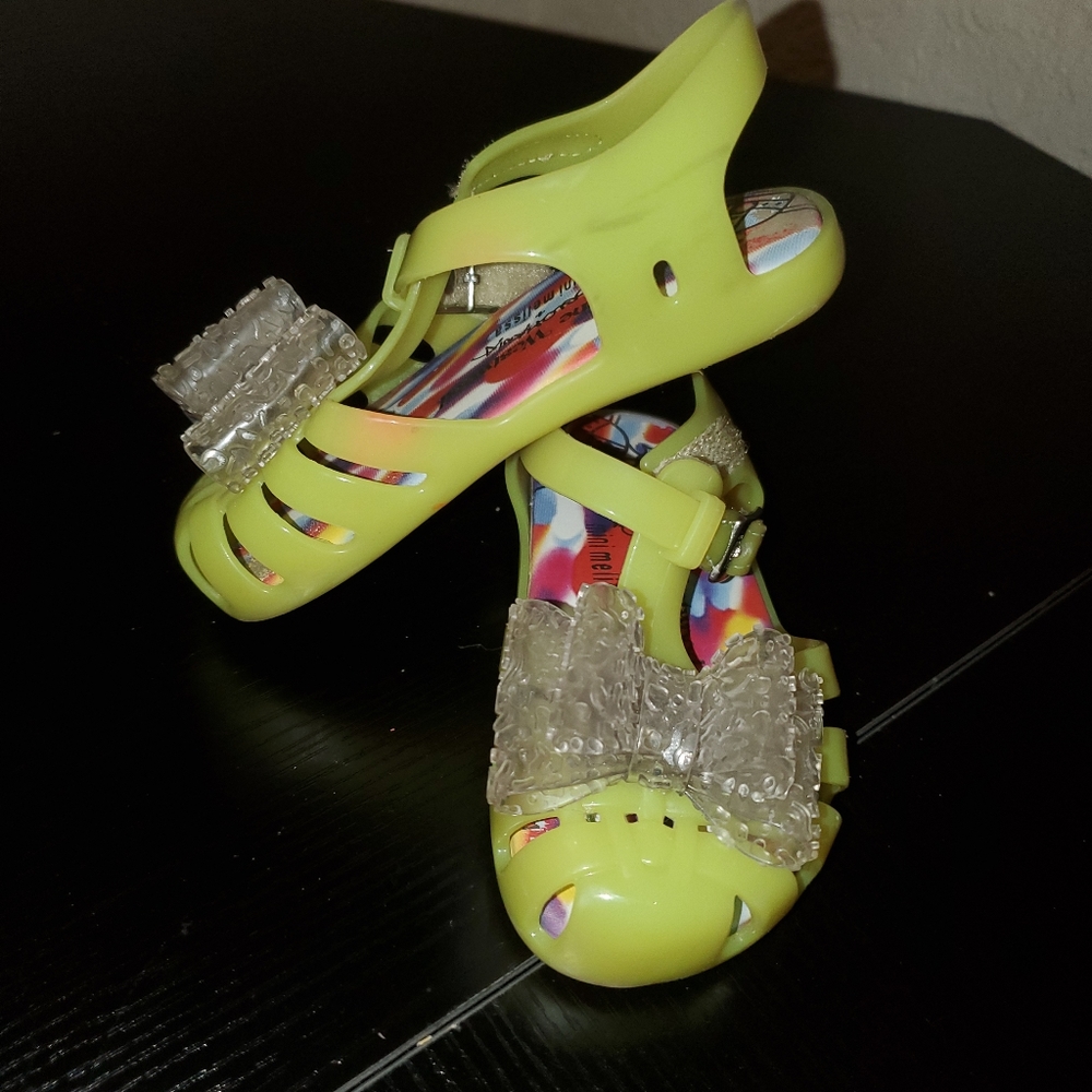 Mini melissa size 7